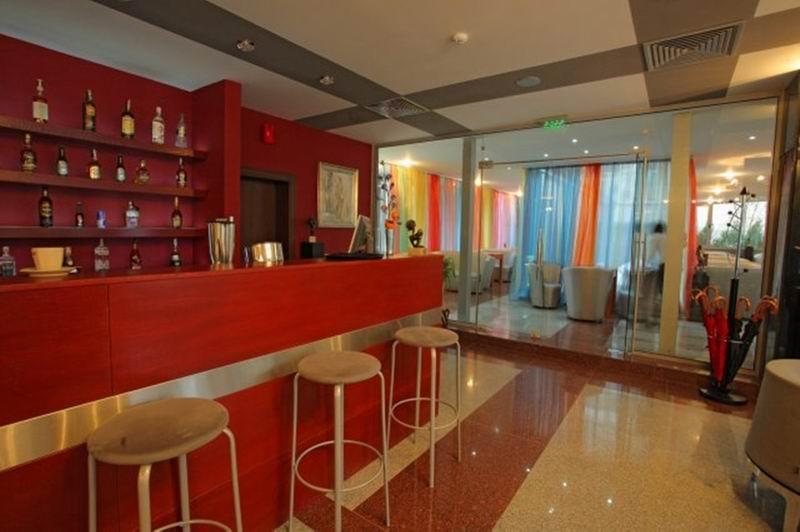 Hotel City Pleven ภายนอก รูปภาพ
