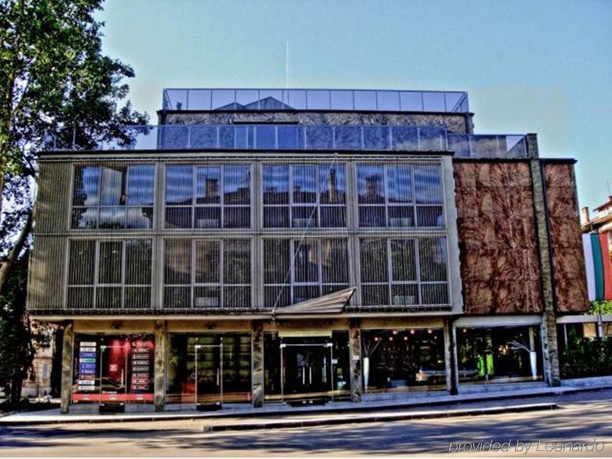 Hotel City Pleven ภายนอก รูปภาพ